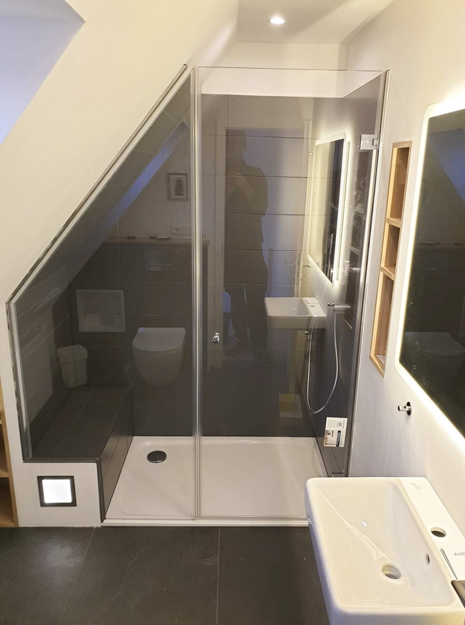 Glaserei Brede OHG in Lübeck Titel Ganzglasduschen & Glastüren